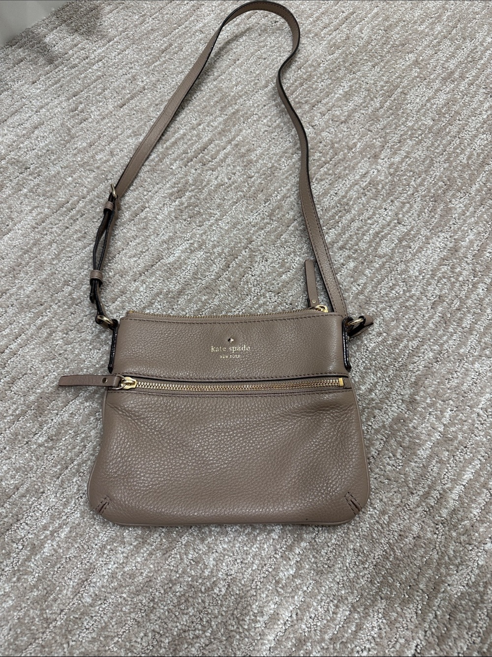 kate spade taupe pebble leather crossbody